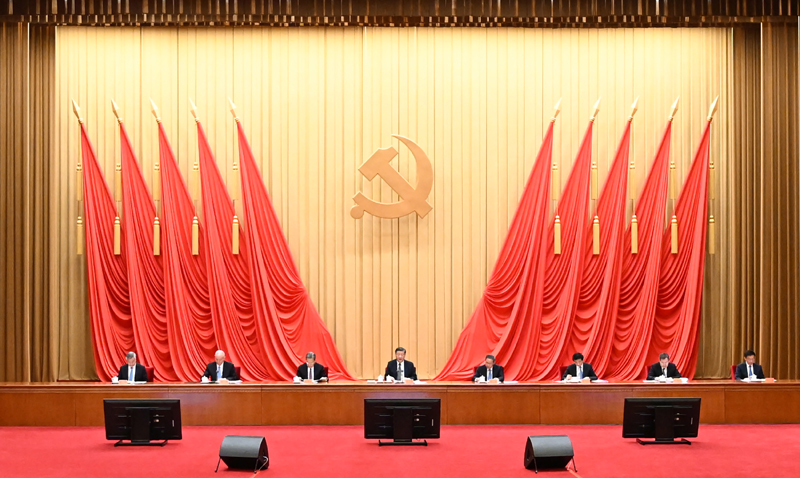 4月3日，进建贯彻习近平新时期中国特色社会主义思想主题教育工作会议在北京召开。中共中央总书记、国度主席、中央军委主席习近平出席会议并颁发沉要讲话。李强、赵乐际、王沪宁、蔡奇、丁薛祥、李希、韩正出席会议。